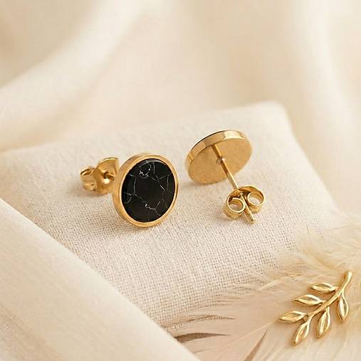 Steel Black Howlite Stud Earrings / Náušnice syntetický howlit, oceľ E015