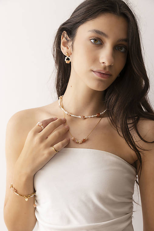 Perlový náhrdelník s ružovým kremeňom – Line Cube