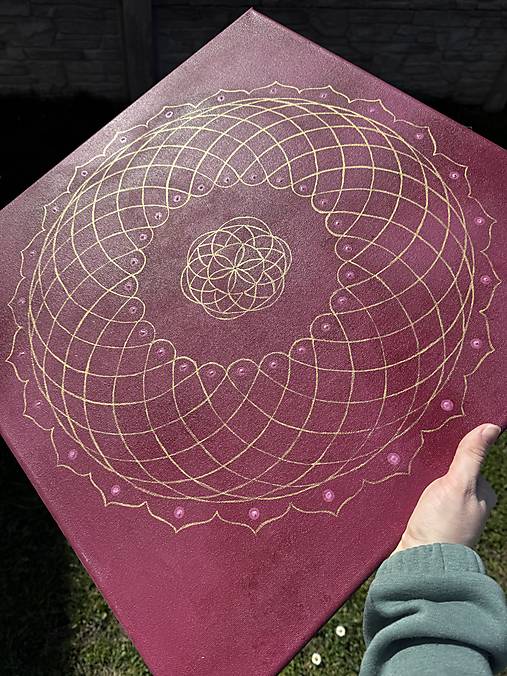 Obrazy - Mandala obraz na stenu – fialová zlatá mandala – meditácia, harmónia, energia - 18276145_