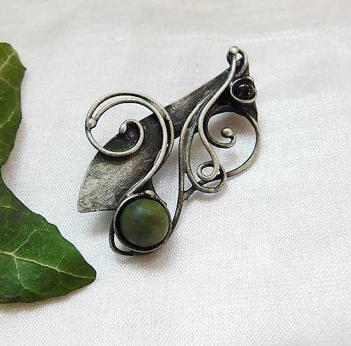 Brošne - Brošňa s nefritom ╚CAITRIA╔ - 18278437_