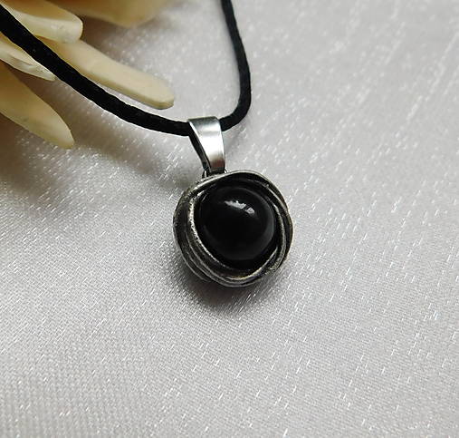 Náhrdelníky - Obsidiánový mini prívesok - 18279711_