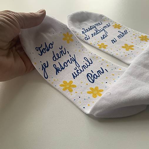 Motivačné maľované ponožky s nápisom na želanie