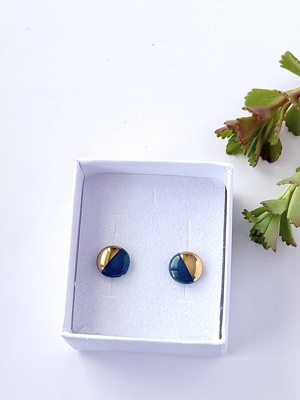 Porcelánové náušnice