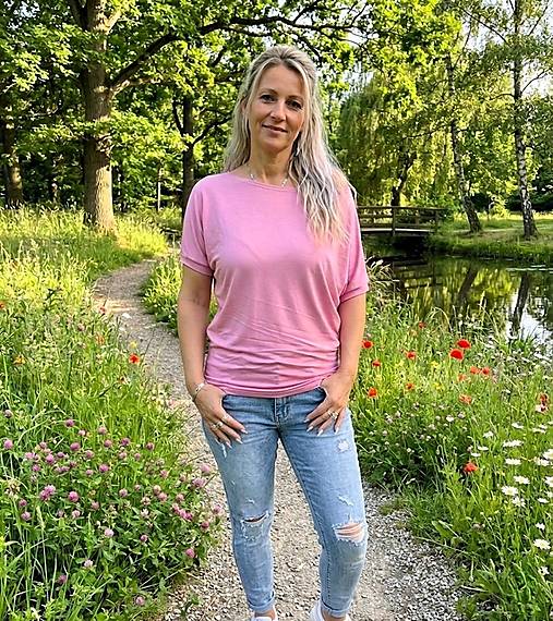 Topy, tričká, tielka - Tričko s širokým lodičkovým výstřihem - růžová barva (viskóza) - 18283734_