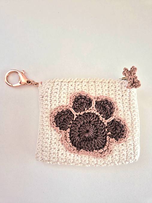 Iné doplnky - Háčkovaná kapsička na sáčky pre psíka | doplnok na venčenie (Hnedá) - 18282470_