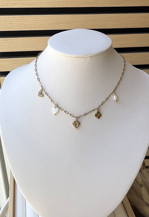 Náhrdelník s príveskami