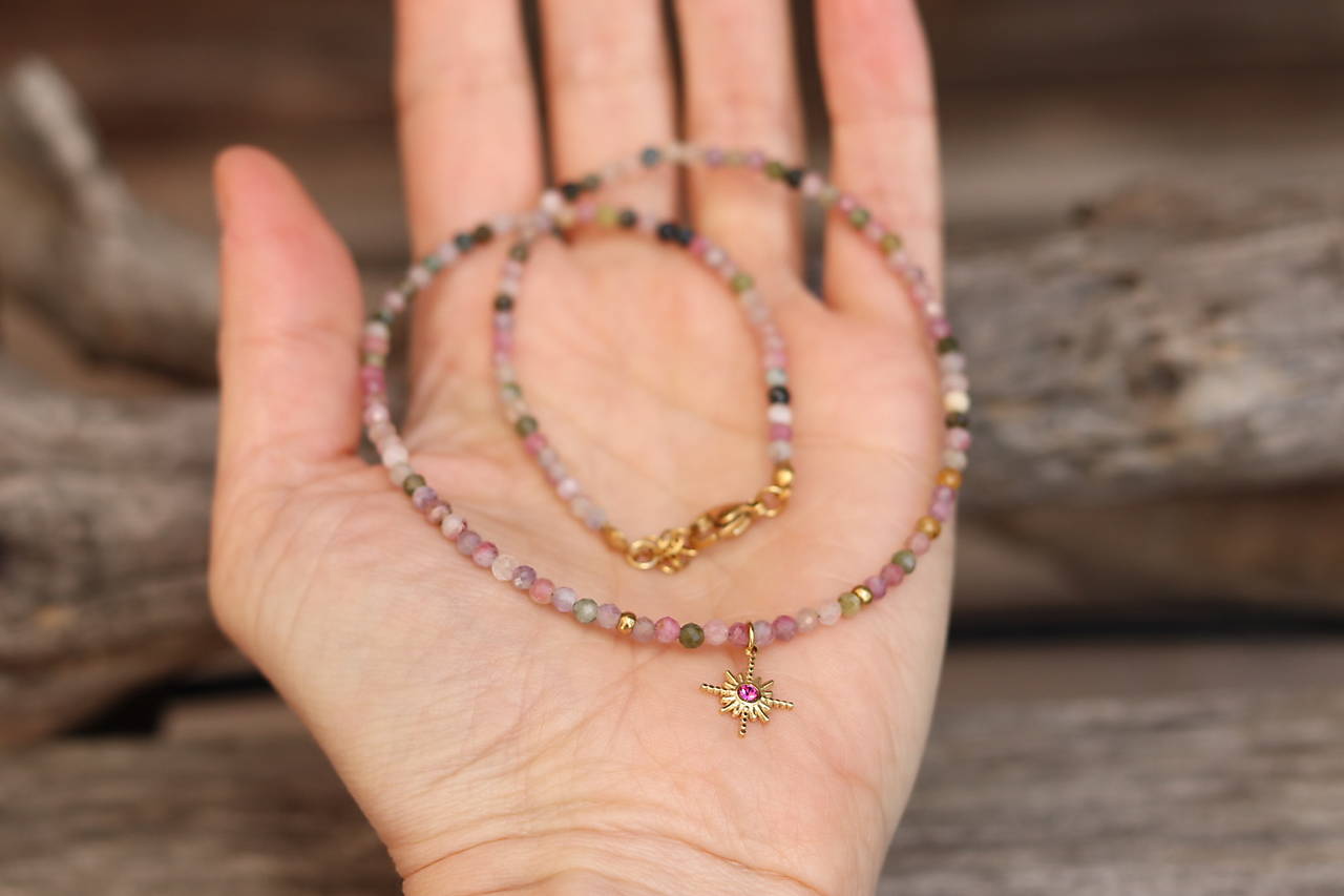 Náhrdelník choker turmalín