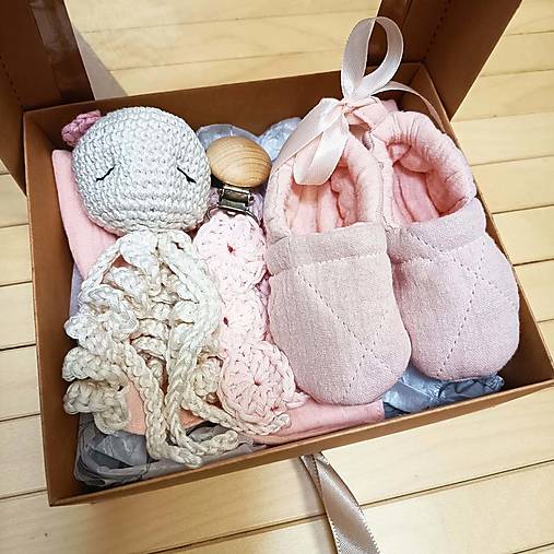 Mini babygirl box / Ružový darček pre novorodeniatko