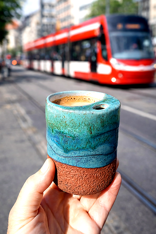 Nádoby - Cestovný pohár "Vlny" - 18287324_