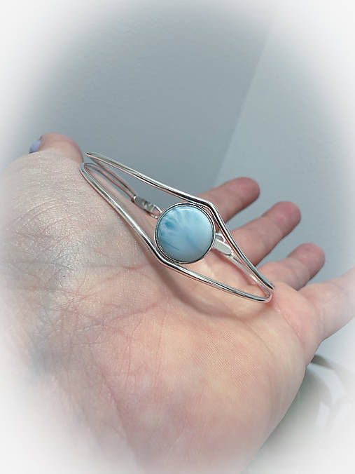 Strieborný 925/1000 náramok s larimarom
