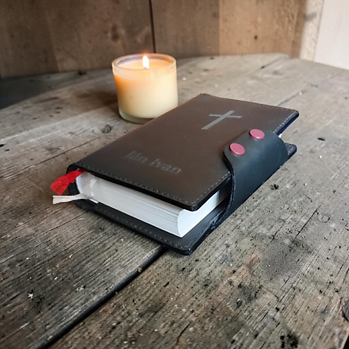 Kožený obal na evanjelický, katolícky spevník