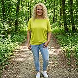 Topy, tričká, tielka - Tričko s širokým lodičkovým výstřihem - žlutozelená barva (viskóza) - 18290913_