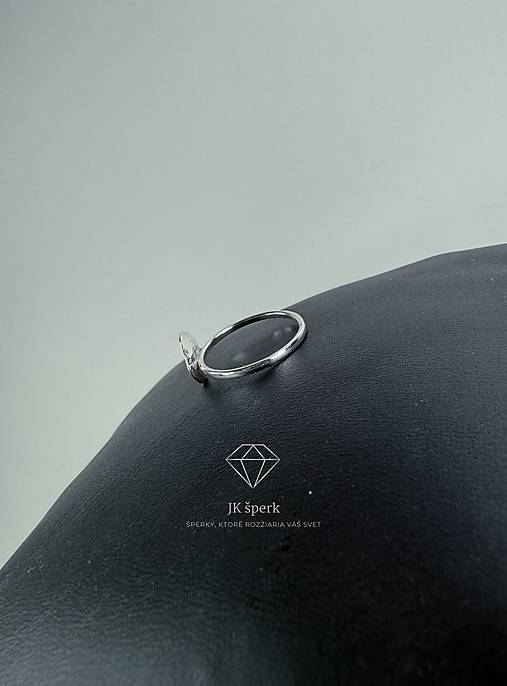 Strieborný 925/1000 prsteň ISKRA