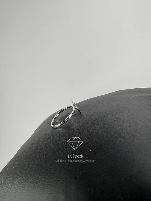 Strieborný 925/1000 prsteň ISKRA