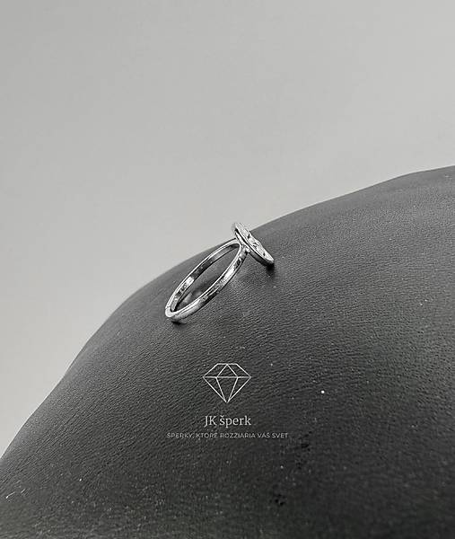 Strieborný 925/1000 prsteň ROSA