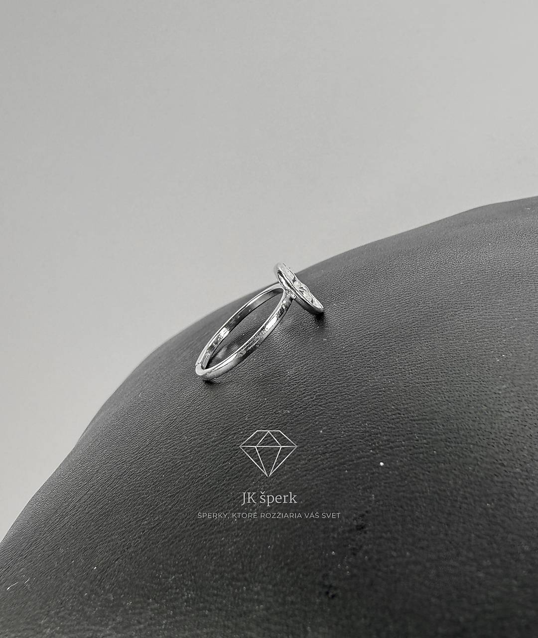 Strieborný 925/1000 prsteň ROSA