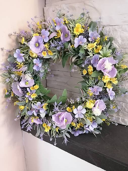 Dekorácie - Levanduľovy veniec 45cm v žlto fialovy - 18291572_