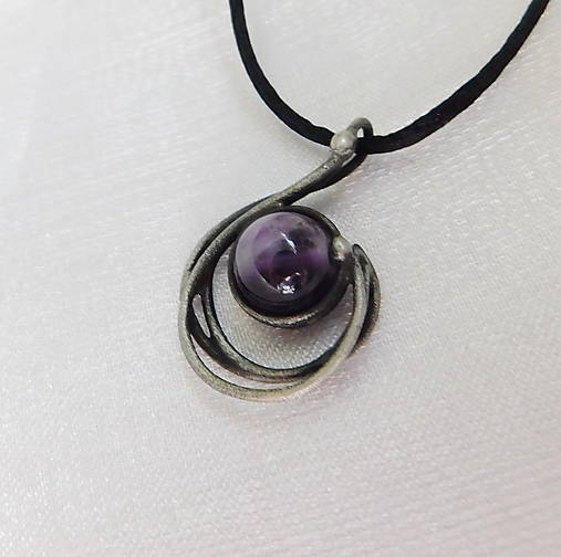 Náhrdelníky - Prívesok s ametystom ╚CIARA╔ - 18294643_