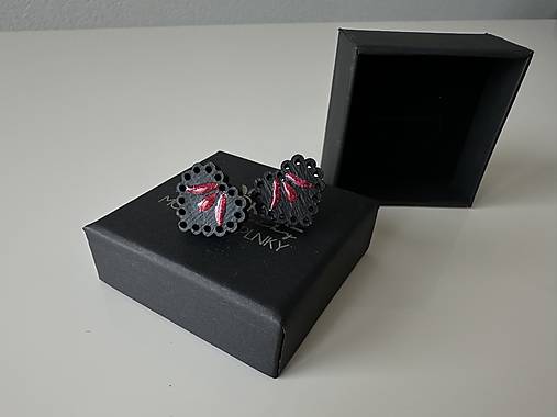 Zapichovačky srdce a tulipán MINI živicované (Čierna)