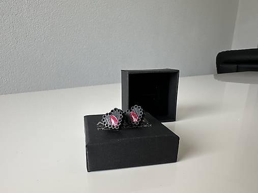 Zapichovačky Zuzanka Mini živicované (Čierna)