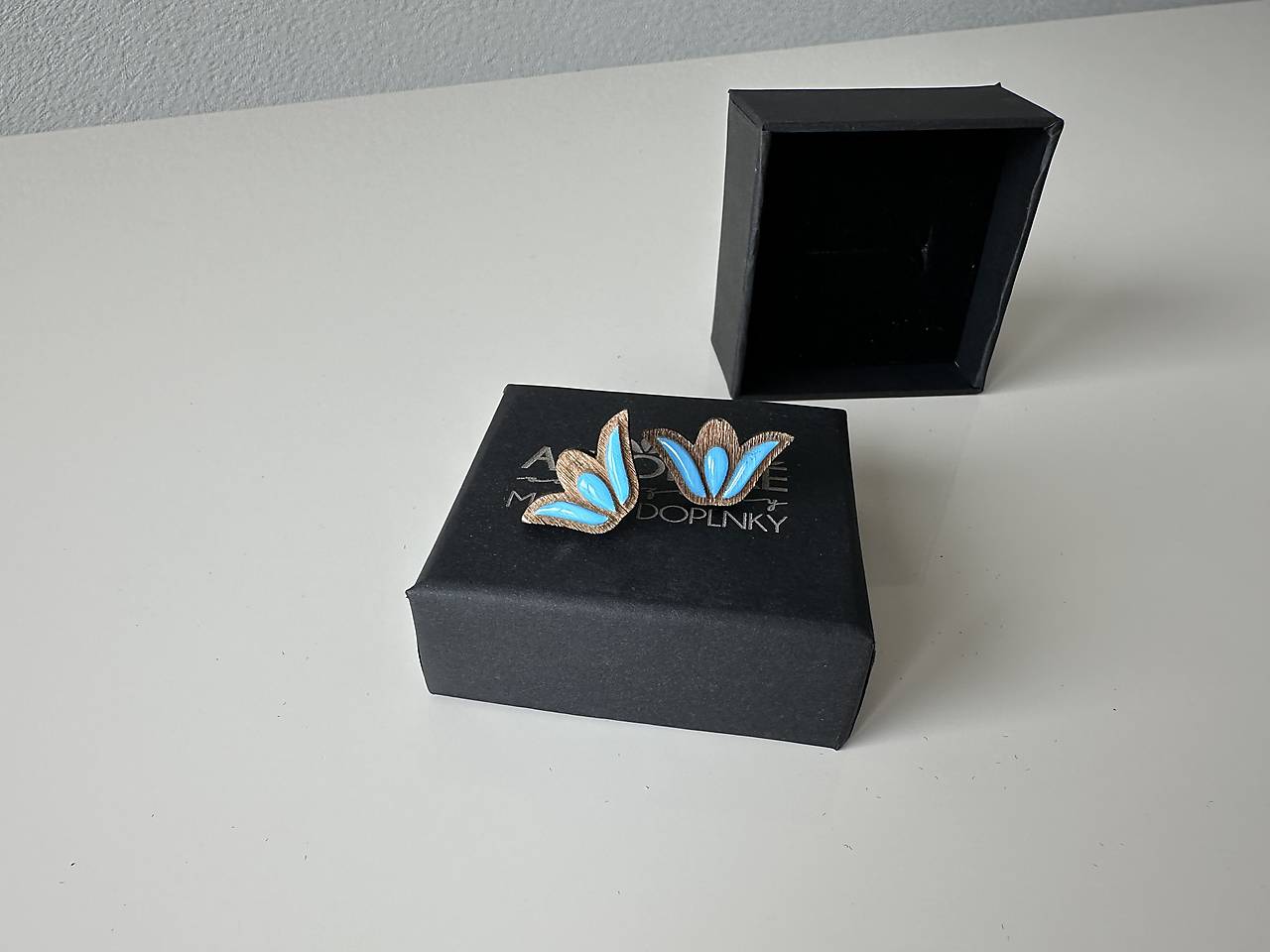 Zapichovačky tulipániky živicované (Tyrkysová)