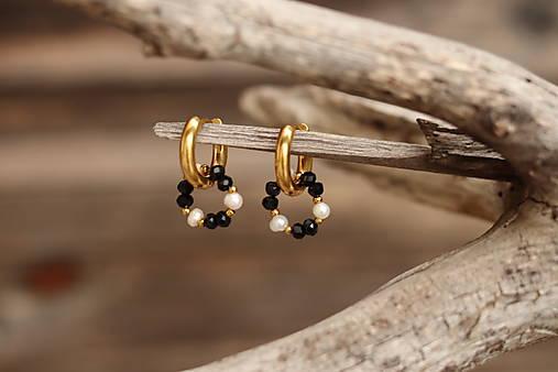 Náušnice kruhy Spinel, perly