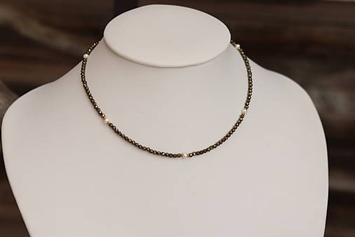 3-dielny set pyrit, perly