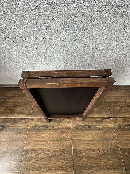 Kriedový reklamný stojan Á-čko (Hnedá)