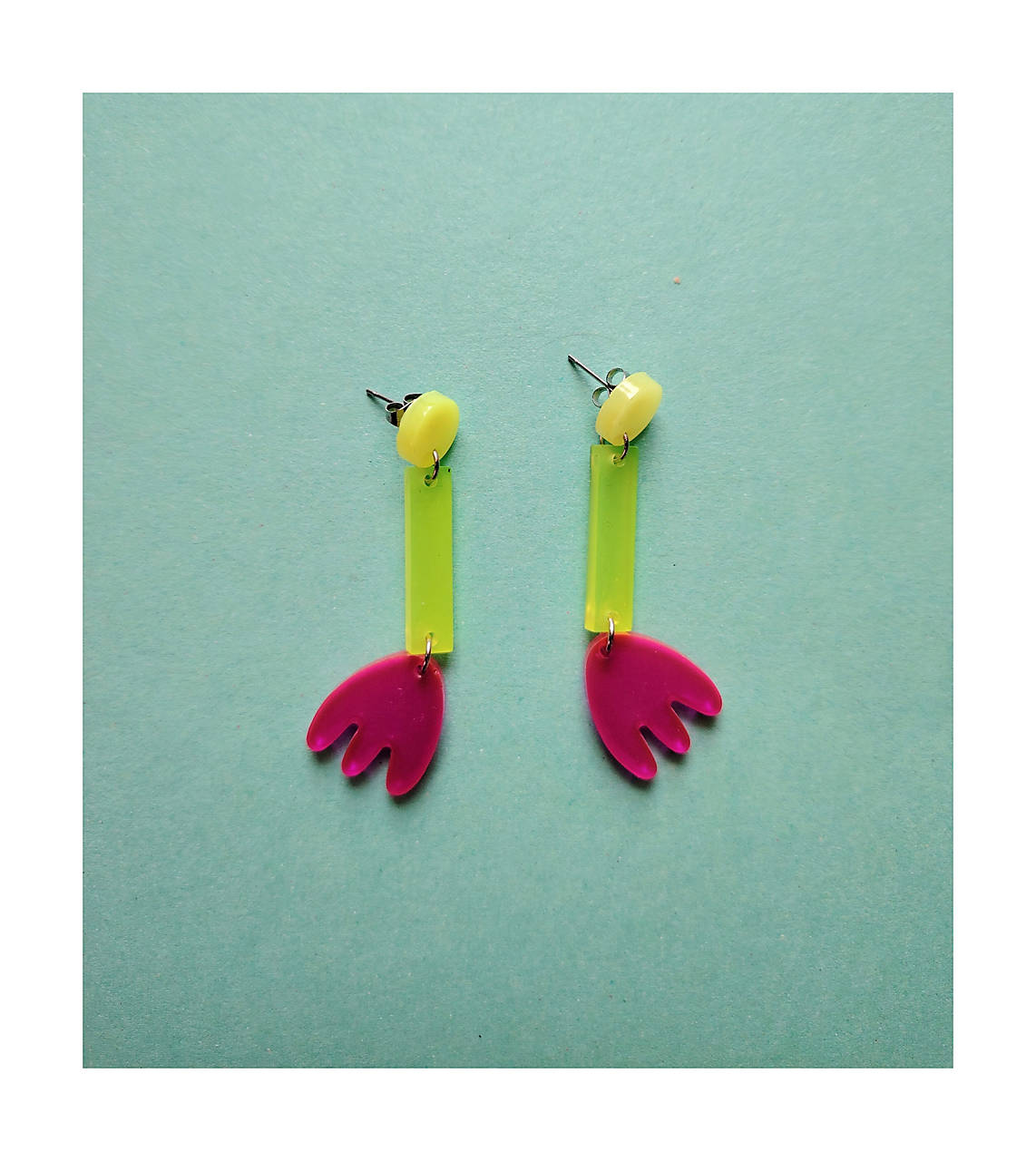 Pinpin - Nausnice tulipán