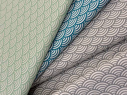 100% BAVLNA / SIVÉ KOPČEKY NA BIELEJ