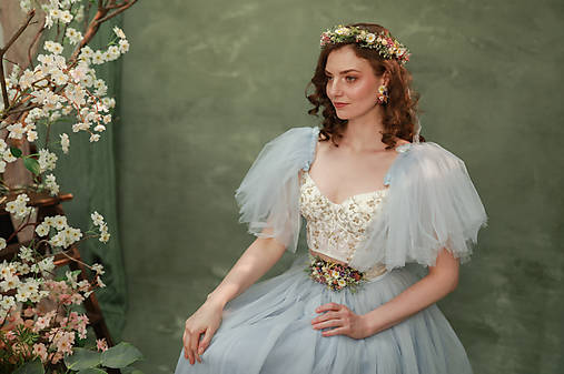 Kvetinový opasok "prvý jarný pozdrav"