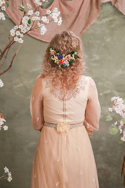 Svadobný set "tajomstvá ukryté v lúčnych kvetoch" - možnosť zakúpiť i samostatne