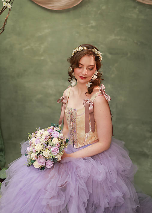 Svadobná kytica "záhrada pri stmievaní"