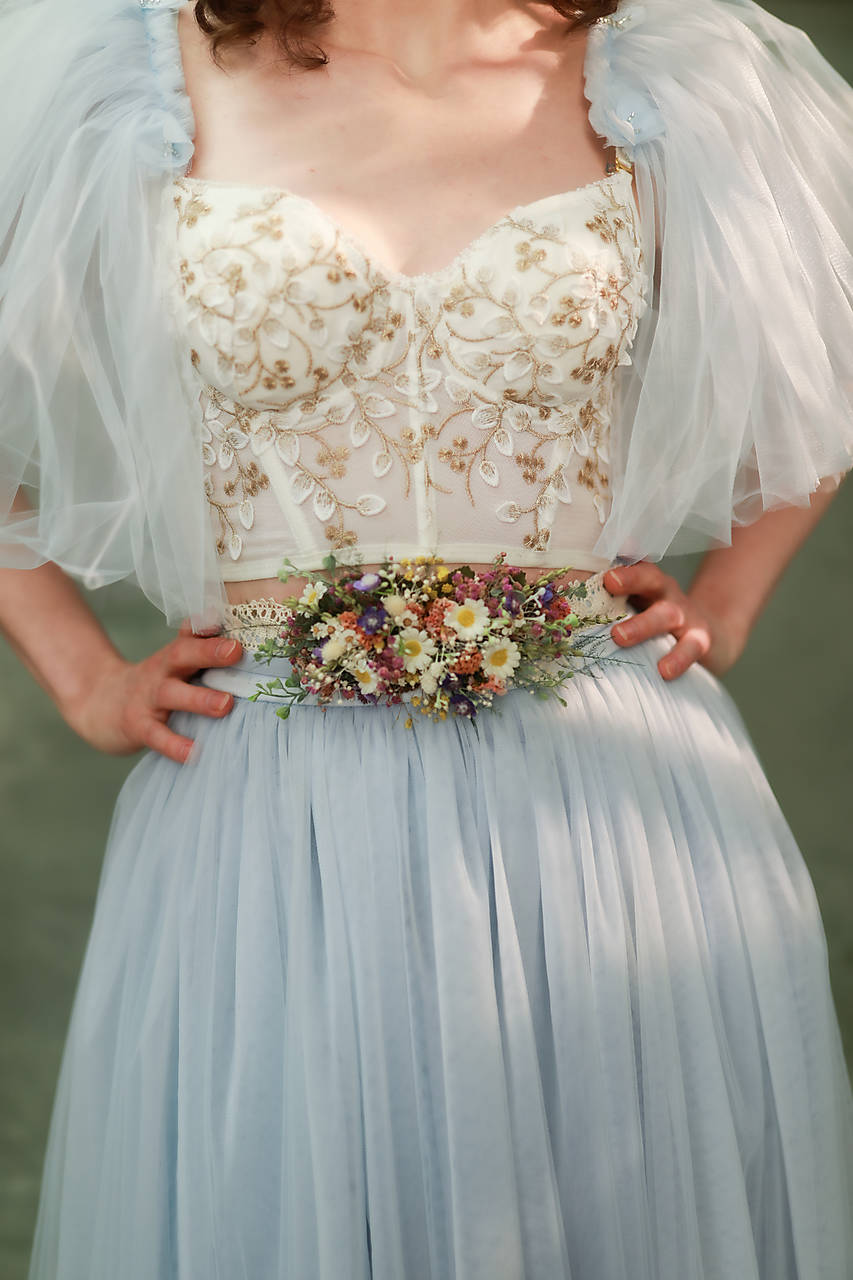 Kvetinový opasok "prvý jarný pozdrav"