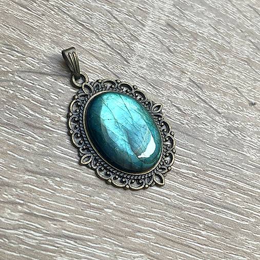 Bronze Filigree Labradorite Necklace / Náhrdelník s labradoritom E074