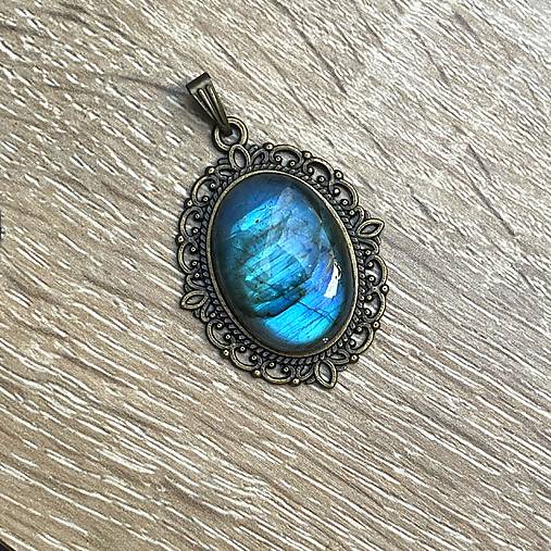 Bronze Filigree Labradorite Necklace / Náhrdelník s labradoritom E074