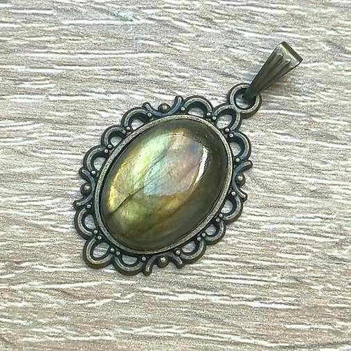 Bronze Filigree Labradorite Necklace / Náhrdelník s labradoritom E074