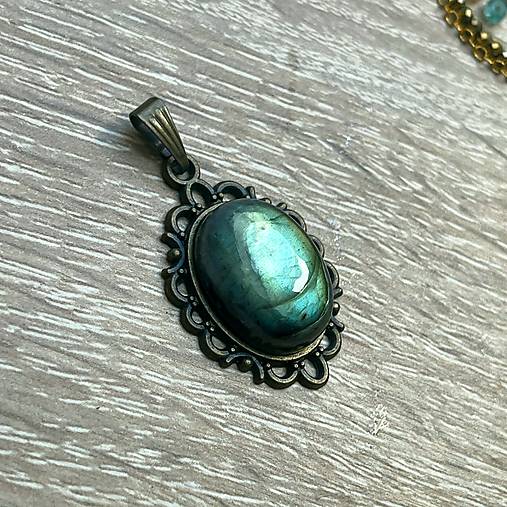 Bronze Filigree Labradorite Necklace / Náhrdelník s labradoritom E074