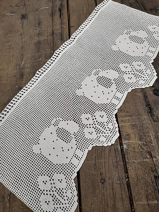 Úžitkový textil - háčkovaná záclonka - 18304939_