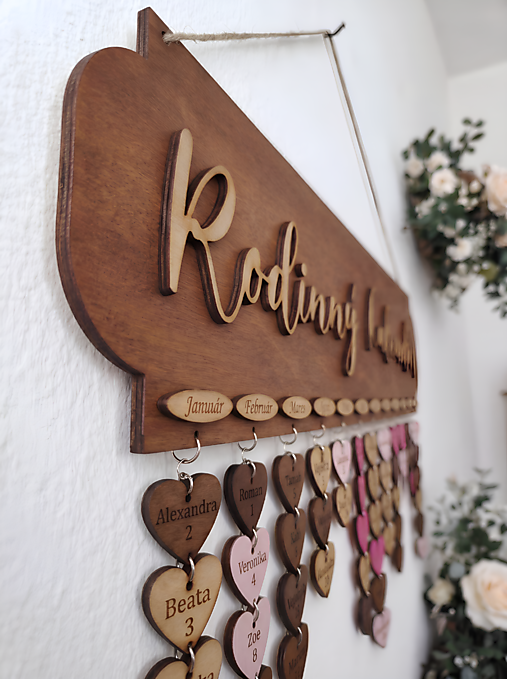 Rodinný kalendár s gravírovaním