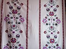 Úžitkový textil - Dekoračný obrus biely s farebnými kvetinami - 18308300_
