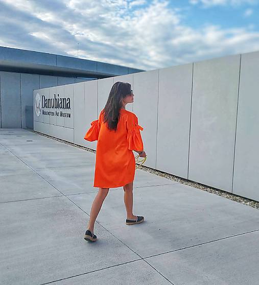 ORANGE