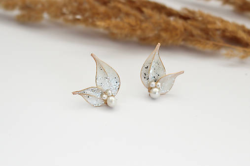 Svadobné náušnice s riečnymi perlami Júlia (Náušnice /zlaté s trblietkami/)