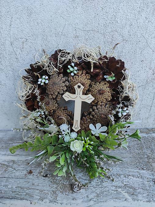 Dekorácie - Šiškový venček na Dušičky. - 18311539_