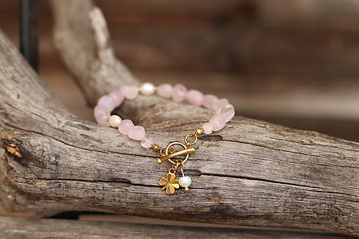 Náramok ruženín, perly