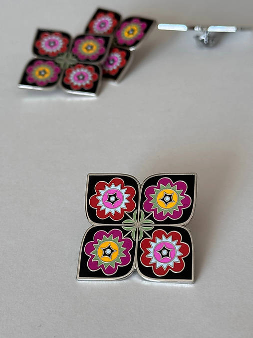 Kovová brošňa Čatajský štvorlístok