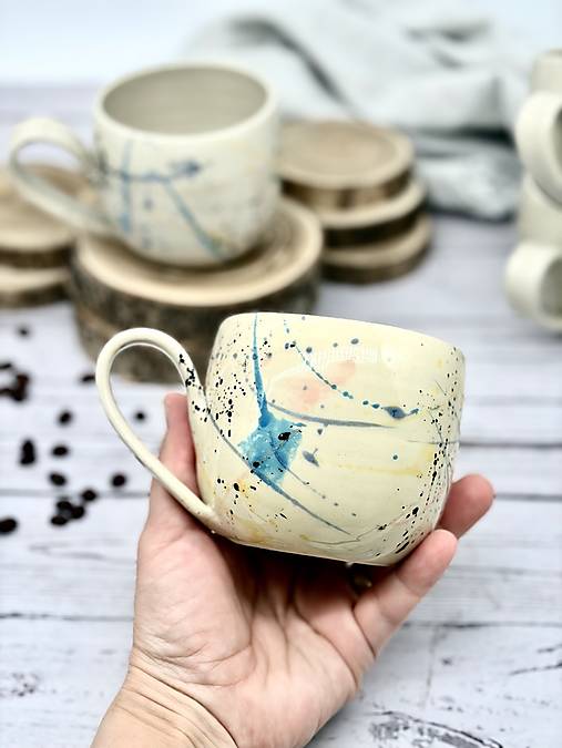 Fľaky - šálka na čaj (400ml, s uškom)