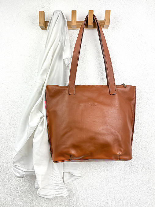 Kabelky - Gaia I. - kožená tote bag kabelka na zips (Hnedá cognac) - 18325165_