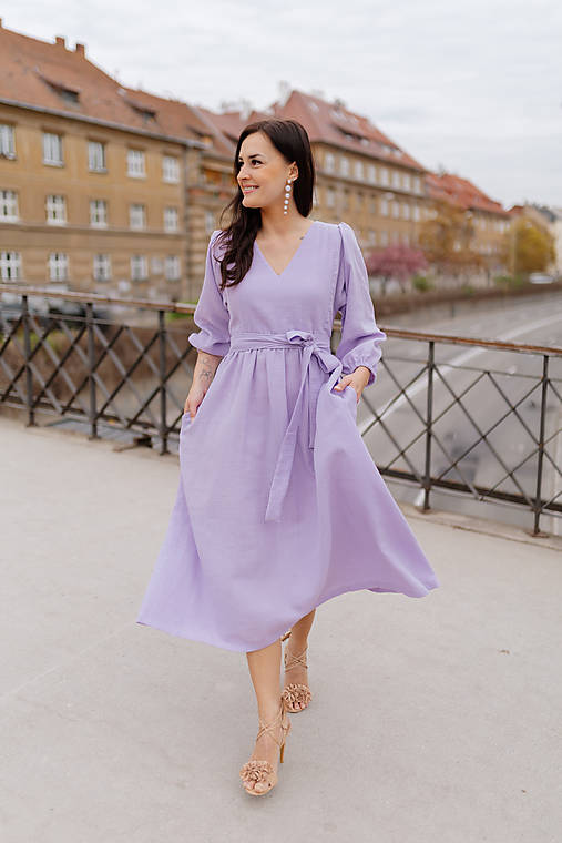 Šaty - Mušelínové maxi šaty "Boho Breeze" - LILA - 18332630_
