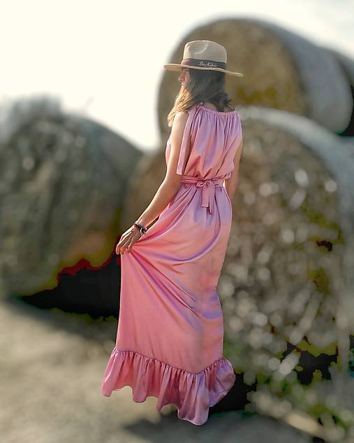 PINK DREAM